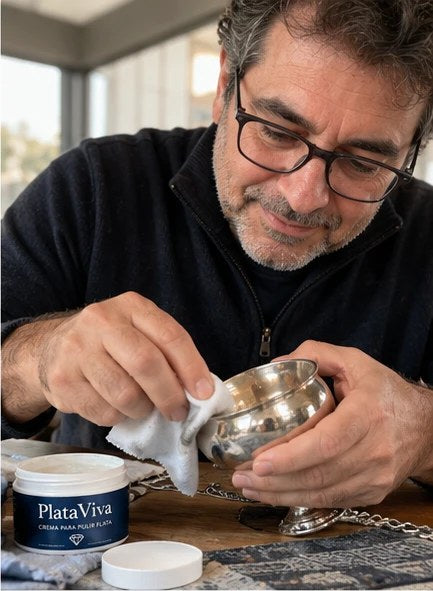 Cubiertos y vajilla